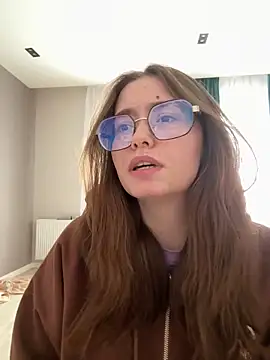 Sabrina shells online show from 04/17/26, 10:07