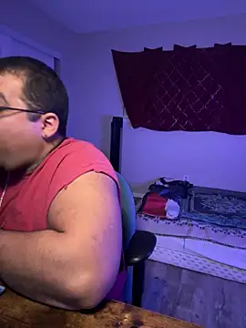 cloudy couple444 online show from 12/25/24, 04:22