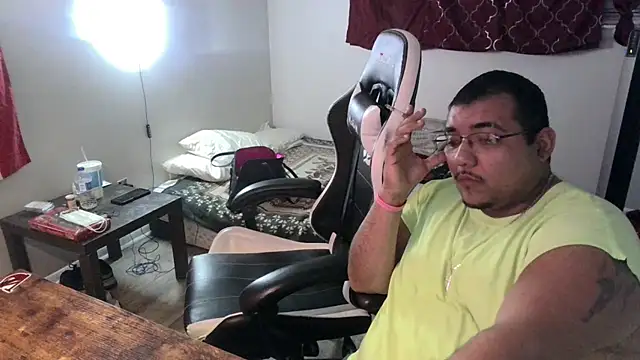 cloudy couple444 online show from 12/28/24, 06:06