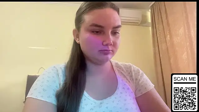 Dreamyblushfairy online show from 11/19/25, 01:33