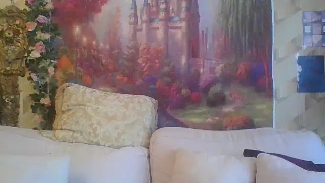 BELLAMORGANE1 online show from 01/04/25, 12:49