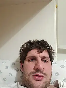 michemichemiche8 online show from 02/26/25, 08:33