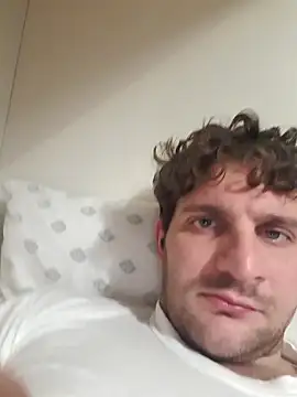 michemichemiche8 online show from 11/16/25, 08:03