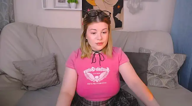 TessPleasure online show from 01/31/25, 04:47