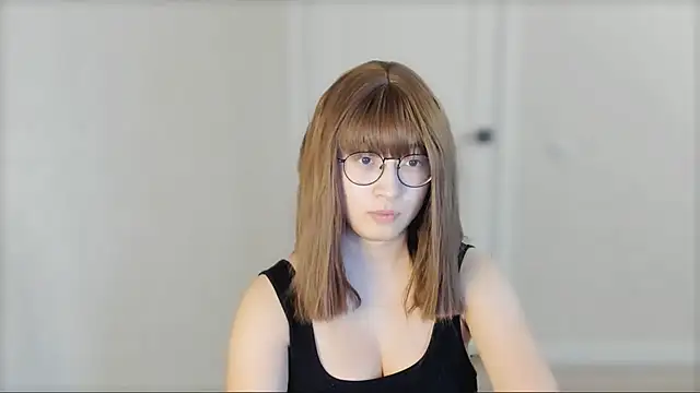  hannah baker online show from 02/09/25, 03:22