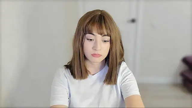  hannah baker online show from 02/20/25, 02:35