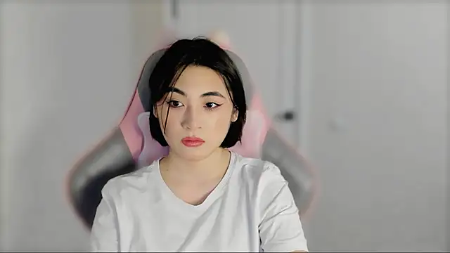  hannah baker online show from 03/22/25, 07:04