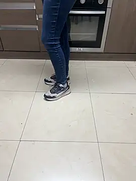 Gaby kat online show from 11/19/25, 02:39