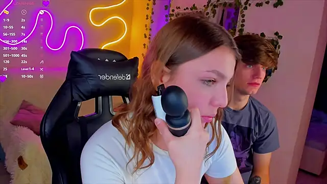 RobertAndLinela online show from 01/06/25, 05:06