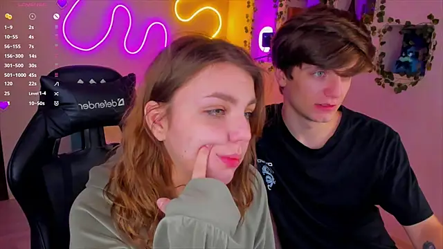 RobertAndLinela online show from 01/10/25, 05:26