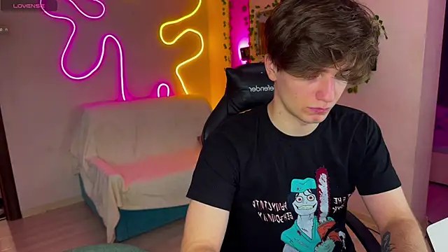 RobertAndLinela online show from 03/14/25, 11:12