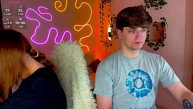 RobertAndLinela online show from 09/10/25, 01:16