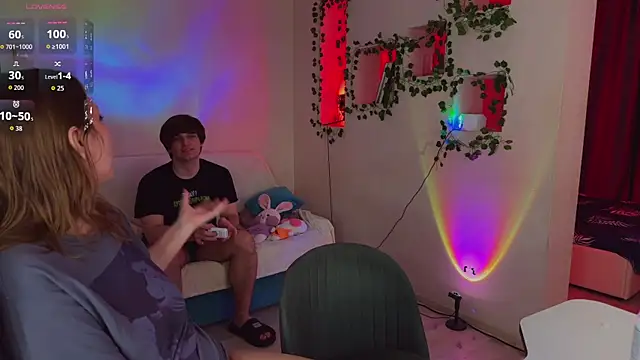 RobertAndLinela online show from 04/14/26, 11:27