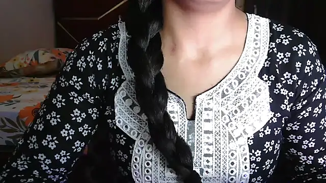 Somiya87 online show from 04/05/26, 05:43