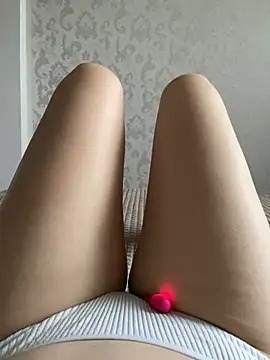 Snapshot of mersedas3 chatting on 12/29/24, 09:06 mersedas3 online show from 12/29/24, 09:06