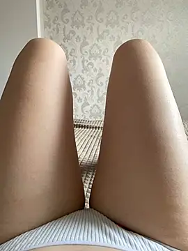 Snapshot of mersedas3 chatting on 01/05/25, 07:38 mersedas3 online show from 01/05/25, 07:38