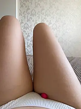 Snapshot of mersedas3 chatting on 01/11/25, 08:11 mersedas3 online show from 01/11/25, 08:11