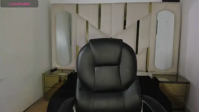 IsabellRodriguez18 online show from 03/01/26, 04:03