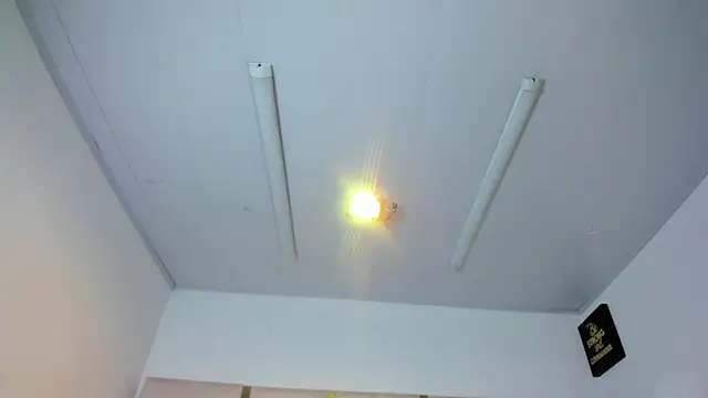 IsabellRodriguez18 online show from 06/04/26, 03:12