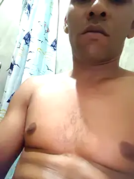 yaxom33 online show from 04/02/26, 03:48