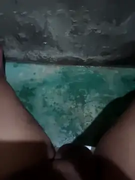 yaxom33 online show from 04/10/26, 12:16