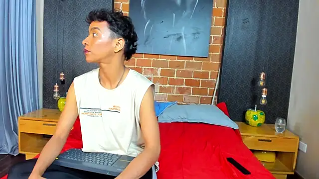 AntonAndSofii online show from 01/17/25, 03:34