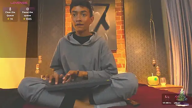 AntonAndSofii online show from 01/18/25, 03:42