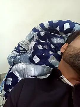 playboyz77 online show from 01/01/25, 09:17