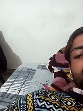 playboyz77 online show from 01/03/25, 05:20