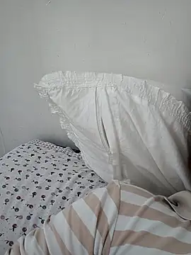 playboyz77 online show from 10/12/25, 09:19