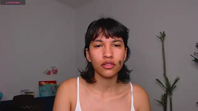 mari heart online show from 01/25/25, 11:13
