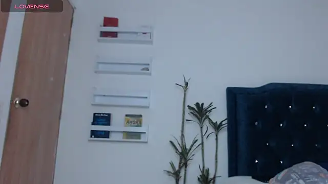 mari heart online show from 03/13/25, 12:05