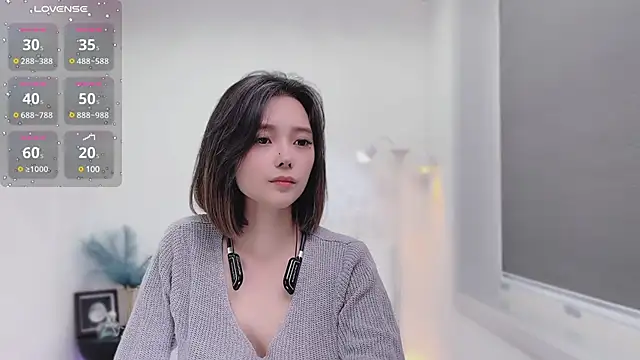 Natasha2025 online show from 01/08/25, 04:33