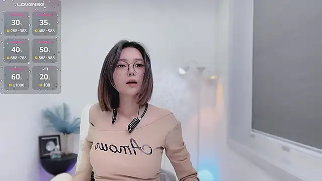 Natasha2025 online show from 01/09/25, 07:08