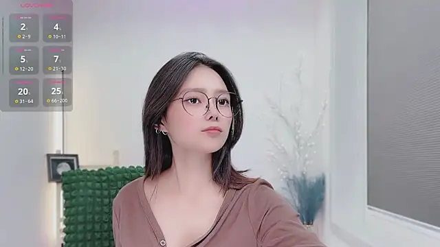 Natasha2025 online show from 09/24/25, 01:14