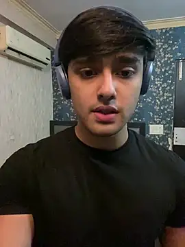 Snapshot of sunny49477 chatting on 02/07/25, 11:23 sunny49477 online show from 02/07/25, 11:23