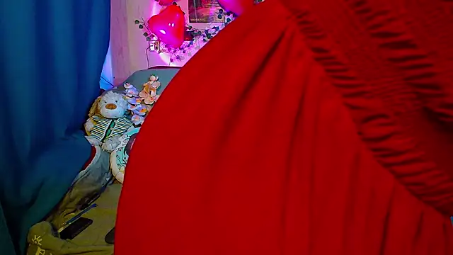 TrickyKitsune online show from 02/12/26, 04:24