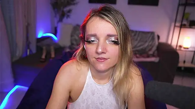 Magnetic Amy online show from 01/19/25, 03:21