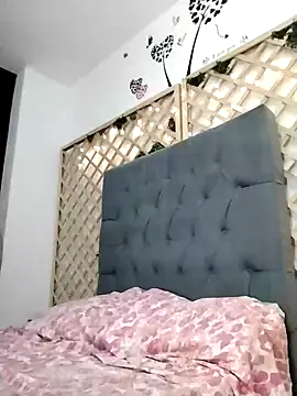 Snapshot of Mia_WAll chatting on 01/10/25, 12:27 Mia WAll online show from 01/10/25, 12:27