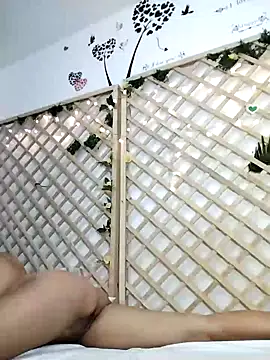 Snapshot of Mia_WAll chatting on 01/19/25, 07:57 Mia WAll online show from 01/19/25, 07:57