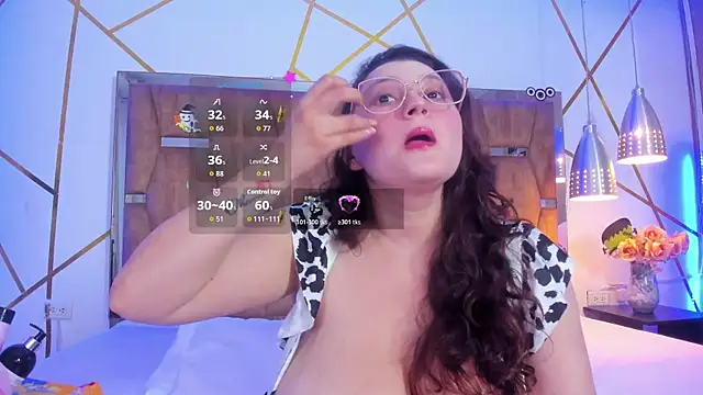 LunaPleasure online show from 10/20/25, 05:08