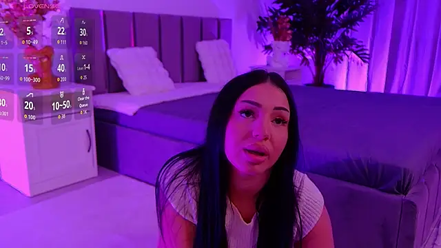 Snapshot of evanew_ chatting on 02/20/26, 06:30 evanew online show from 02/20/26, 06:30