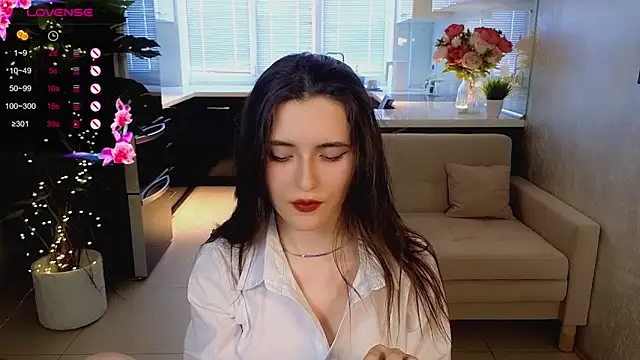 Snapshot of niki_cutes chatting on 03/02/26, 07:15 niki cutes online show from 03/02/26, 07:15