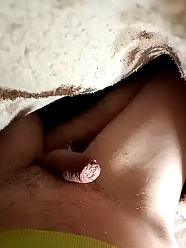 Daniel32hot online show from 12/25/24, 06:09