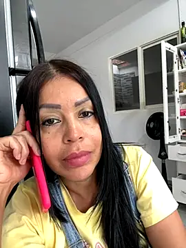 KarolRubi1 online show from 11/27/25, 07:16