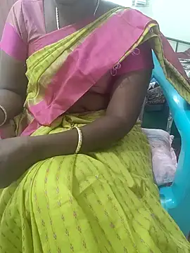 Snapshot of Tamil_roja69 chatting on 01/03/25, 01:58 Tamil roja69 online show from 01/03/25, 01:58