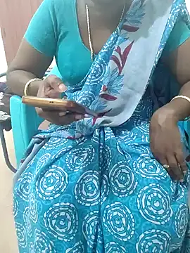 Snapshot of Tamil_roja69 chatting on 01/23/25, 03:43 Tamil roja69 online show from 01/23/25, 03:43