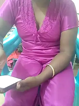 Snapshot of Tamil_roja69 chatting on 02/02/25, 12:57 Tamil roja69 online show from 02/02/25, 12:57