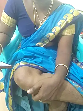 Snapshot of Tamil_roja69 chatting on 02/27/25, 02:10 Tamil roja69 online show from 02/27/25, 02:10