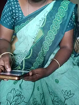 Snapshot of Tamil_roja69 chatting on 03/11/25, 05:16 Tamil roja69 online show from 03/11/25, 05:16